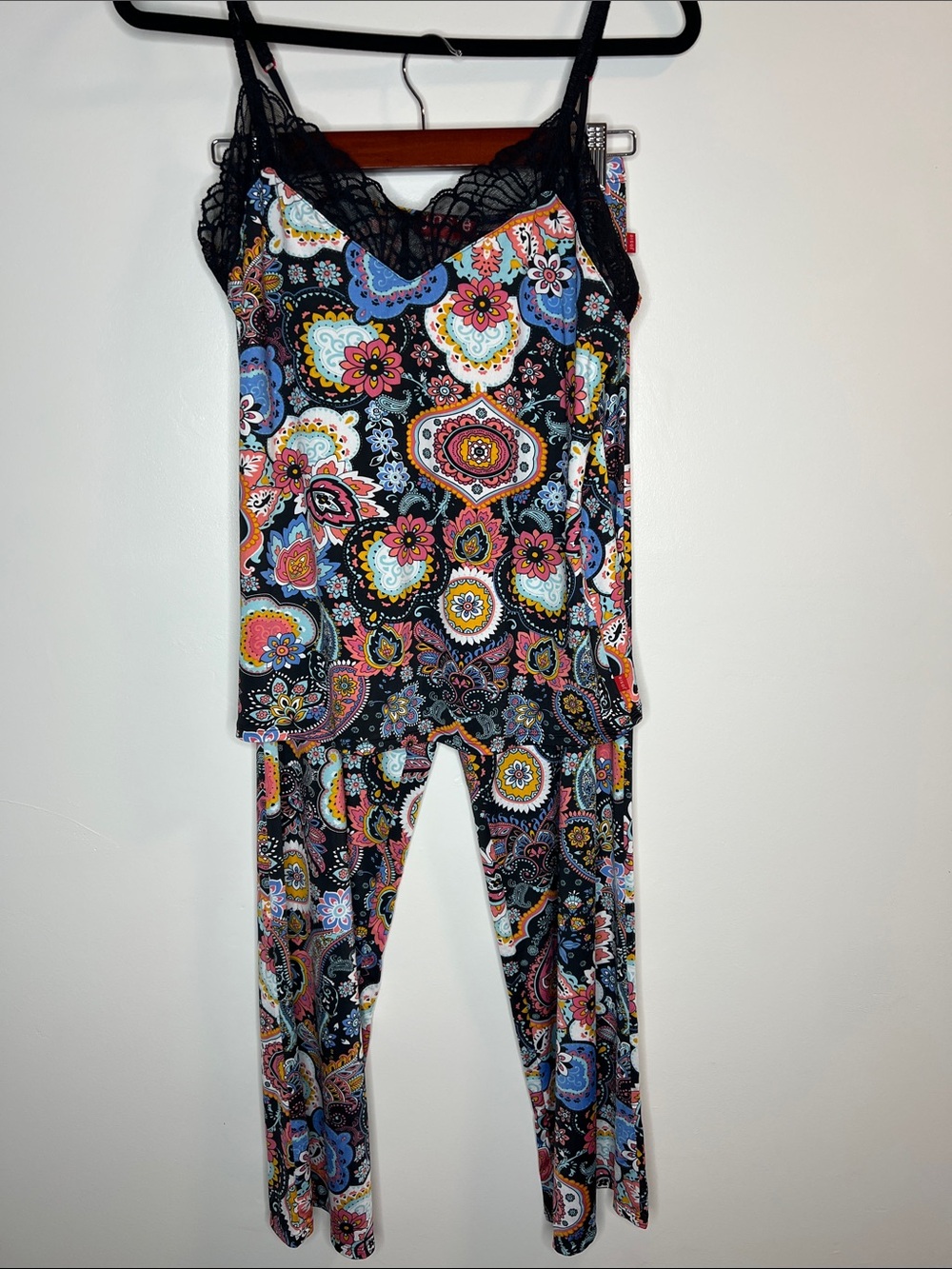 Women's Paisley Lace-Trim Pajama Set - Black Multicolor